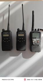 Drie radio's. Motorola en Cobra, Ophalen of Verzenden, Zo goed als nieuw