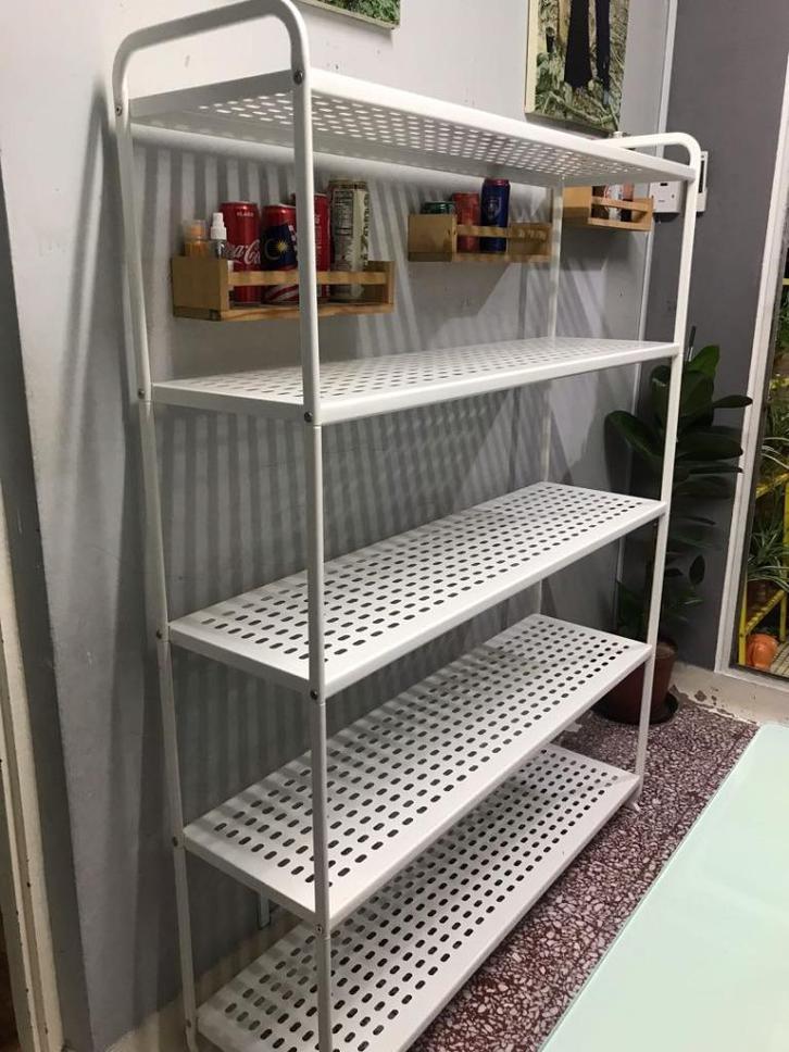 Gezocht: IKEA Mulig kast metaal, Huis en Inrichting, Kasten | Kledingkasten, 25 tot 50 cm, Met plank(en), Metaal, Verzenden