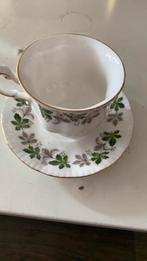 Kopje Royal Standard Bon China, Ophalen of Verzenden, Zo goed als nieuw, Porselein, Kop en/of schotel