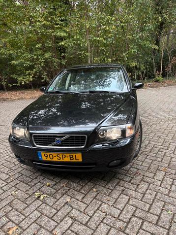 Volvo S80 2.4 D5 AUT 2006 Zwart beschikbaar voor biedingen