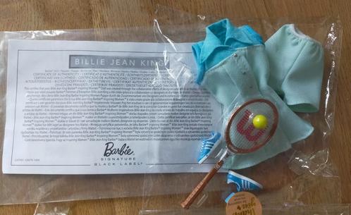 Barbie Signature Billie Jean King Complete outfit, Verzamelen, Poppen, Nieuw, Pop, Ophalen of Verzenden