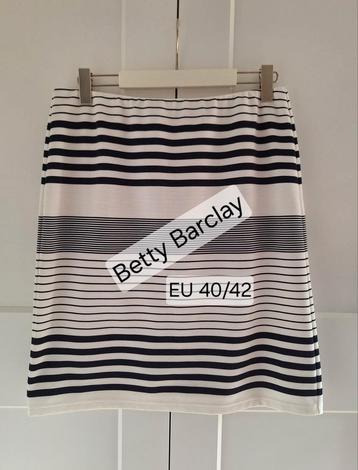Betty Barclay rok – crème met marineblauwe strepen 40/42 beschikbaar voor biedingen