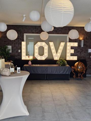 LOVE letters te koop! Bruiloft / Baby / Borrel beschikbaar voor biedingen