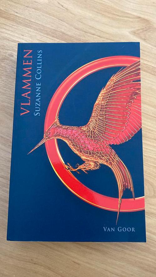 Suzanne Collins - Vlammen, Boeken, Thrillers, Zo goed als nieuw, Nederland, Ophalen of Verzenden
