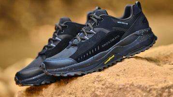 SKECHERS Outdoor Hiking Schoenen All Black Maat EU 42 US 9 beschikbaar voor biedingen