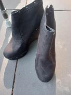 Haklaarzen, Ophalen of Verzenden, Zo goed als nieuw, Zwart