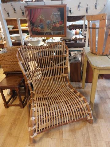 Rotan stoel  beschikbaar voor biedingen