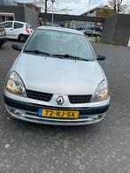 Renault Clio 1.2 Autbas E3 2005 Grijs, Auto's, Renault, Origineel Nederlands, Te koop, Zilver of Grijs, 5 stoelen