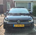 VW Polo 1.0 TSI IQ-Light PANO 3x R-Line CARPLAY 2022 SCHAKEL, Voorwielaandrijving, Stof, 1072 kg, Zwart
