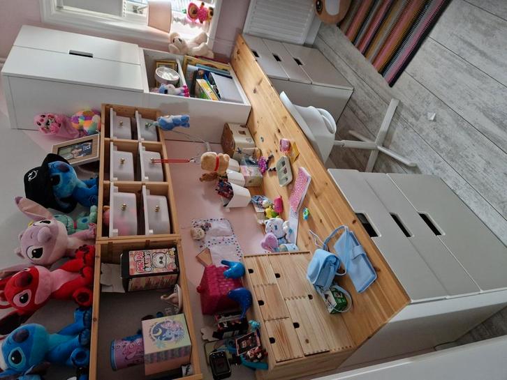 Ikea stuva groot bureau combinatie., Kinderen en Baby's, Kinderkamer | Tafels en Stoelen, Zo goed als nieuw, Tafel(s), Ophalen of Verzenden
