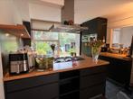 Moderne Keuken met apparatuur (AEG & Boretti), Huis en Inrichting, Overige typen, Gebruikt, Greeploos, Hout