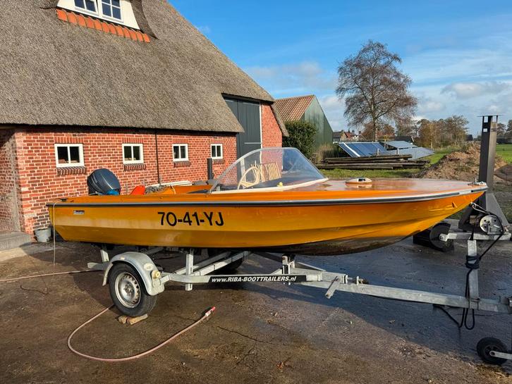 Beekman boot met 8 pk 4 takt en trailer, Watersport en Boten, Bootonderdelen, Gebruikt, Ophalen of Verzenden