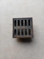 Dyka Afvoerput met rooster - Gebruikt, Gebruikt, Ophalen of Verzenden, Minder dan 2 meter, 80 mm of meer