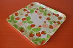 Retro vintage melamine Mebel dienblad - Funky aardbeien, Kunststof, Gebruikt, Ophalen of Verzenden, Vierkant