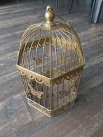 Gouden decoratieve vogelkooi met vlinderdecoraties, Ophalen of Verzenden