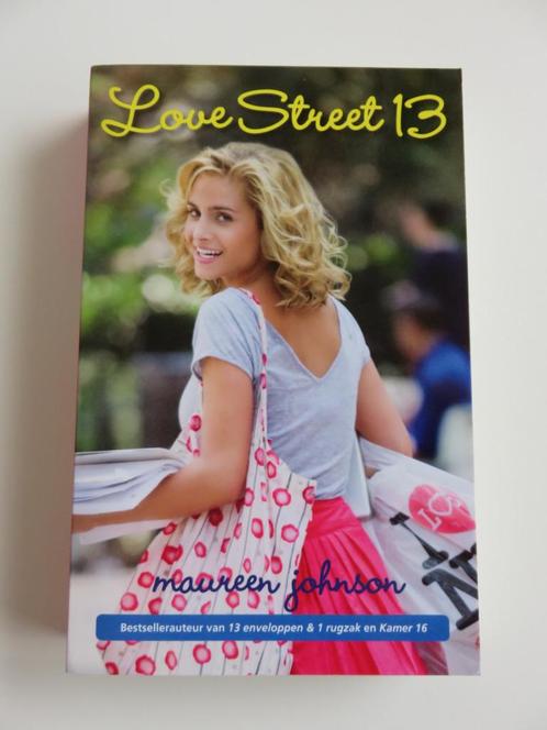 Love street 13 - Maureen Johnson leuk voor tienermeiden, Boeken, Kinderboeken | Jeugd | 13 jaar en ouder, Zo goed als nieuw, Fictie
