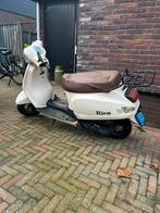 Riva 50cc scooter opknapper met kenteken, Ophalen of Verzenden, Zo goed als nieuw, Benzine, Overige merken