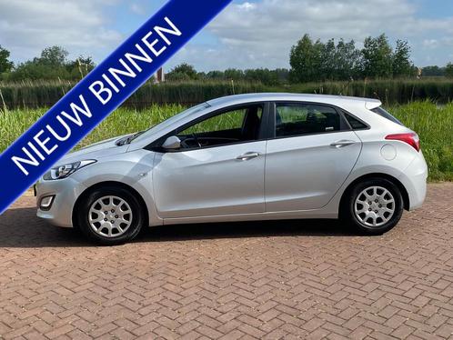 Hyundai i30 1.4 Drive Cool 5drs hb 138 dkm Keurig !, Auto's, Hyundai, Te koop, i30, ABS, Airbags, Alarm, Centrale vergrendeling
