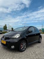 Toyota Aygo 1.0 12V | LAGE KM | CARPLAY | AIRCO | VOL OPTIES, Auto's, Voorwielaandrijving, 4 stoelen, Origineel Nederlands, Parkeersensor