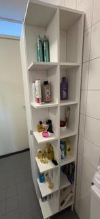 Mooie witte badkamerkast met deur en opbergvakjes, Ophalen, (Half)hoge kast, Minder dan 50 cm, Zo goed als nieuw