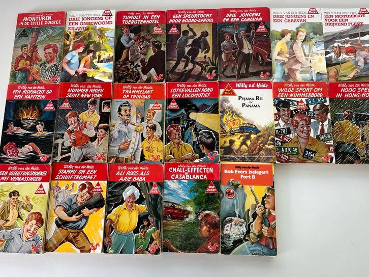 Bob Evers pockets, 17 stuks, Boeken, Avontuur en Actie, Gelezen, Ophalen of Verzenden