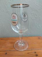 Oud pils glas met logos Krombacher en RIU Hotels., Verzamelen, Biermerken, Ophalen of Verzenden, Zo goed als nieuw, Glas of Glazen