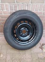 Winterbanden 4 stuks hebben onder peugeot 308 gezeten, Auto-onderdelen, Banden en Velgen, Ophalen, Gebruikt, 15 inch, Banden en Velgen