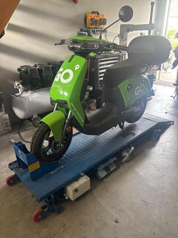 TyreON TCS300 Motorbrug - Heftafel beschikbaar voor biedingen