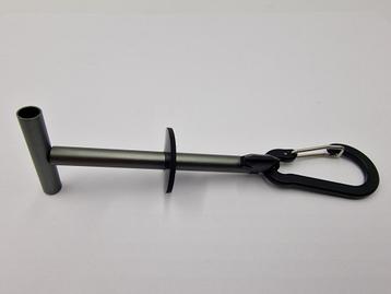 Tippet holder met line Cutter beschikbaar voor biedingen