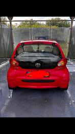 Toyota Aygo 1.0 12V Vvt-i 5DRS 2007 Rood met Apple carplay, Auto's, Toyota, Voorwielaandrijving, 4 stoelen, 68 pk, Origineel Nederlands