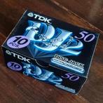 TDK DJ2 50 type 2 minuten gesealde doos Chrome NOS, Cd's en Dvd's, Cassettebandjes, 2 t/m 25 bandjes, Overige genres, Met bewaardoos, rek of koffer
