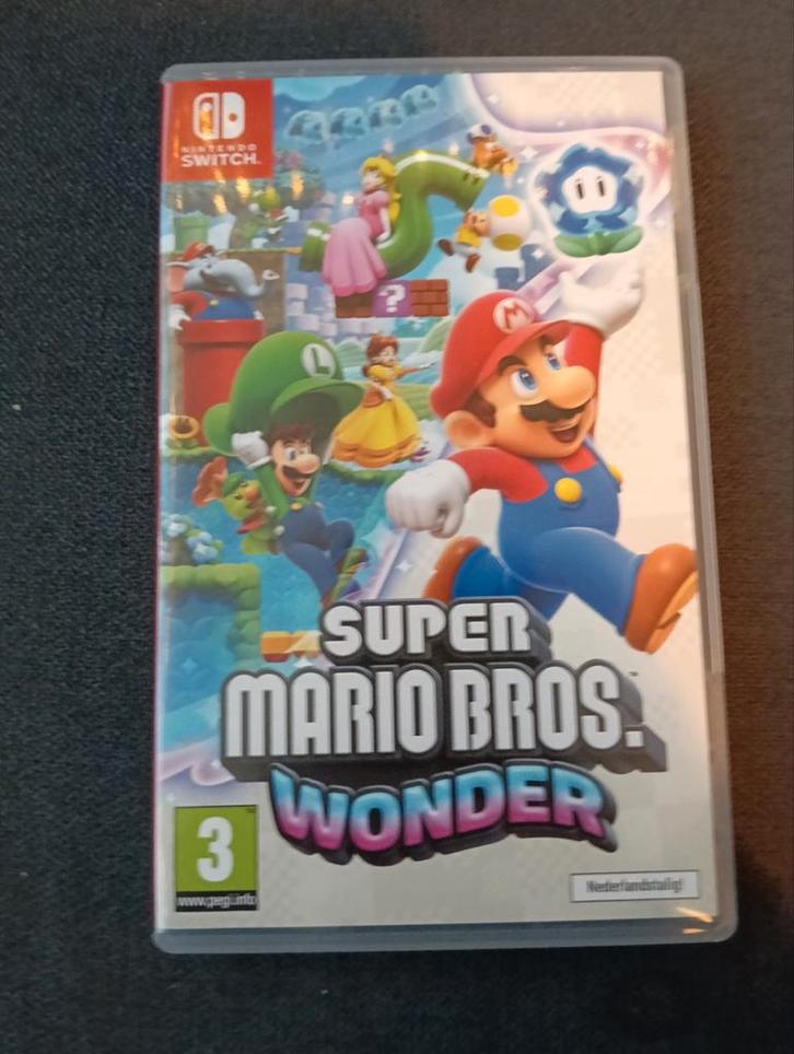 Super Mario Bros. Wonder - Nintendo Switch, Spelcomputers en Games, Games | Nintendo Switch, Zo goed als nieuw, Platform, 3 spelers of meer