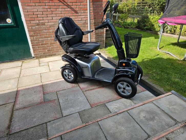 Scootmobiel Life & Mobility Mezzo 4 - Tweedehands Scootmobie, Diversen, Brommobielen en Scootmobielen, Zo goed als nieuw, Life and Mobility
