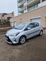 Toyota Yaris 1.5 Hybrid | Slechts 18.000 km | Automaat, 1497 cc, 4 cilinders, 1065 kg, Te koop