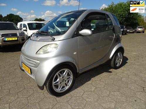 Smart City-coupé Smart & pure AUTOMAAT/AIRCO, Auto's, Smart, Bedrijf, Te koop, City-Coupe, ABS, Airbags, Airconditioning, Centrale vergrendeling
