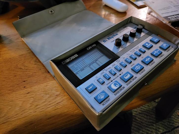 Boss dr rythm Dr 110, Muziek en Instrumenten, Drumcomputers, Gebruikt, Boss, Ophalen of Verzenden