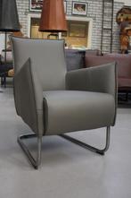 Luxe fauteuil Aron JESS metaal leer naturel sledestoel, Ophalen, Zo goed als nieuw, Metaal, 50 tot 75 cm