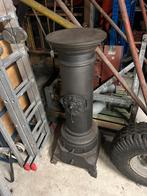 Grote hoge houtkachel., Huis en Inrichting, Ophalen, Zo goed als nieuw, Vrijstaande haard, Houthaard