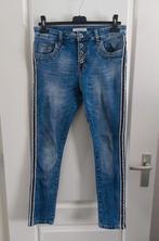Lexxury jeans mt 36 valt als 38, Kleding | Dames, Spijkerbroeken en Jeans, Gedragen, Ophalen of Verzenden, Lexxury