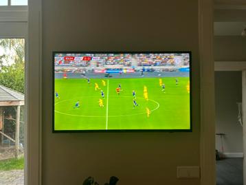 Samsung ue40mu6120 40 inch smart tv 4k UHD beschikbaar voor biedingen