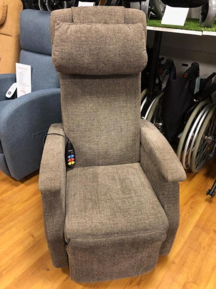 Sta op stoel Relaxfateuil Fitform Vario 574, Huis en Inrichting, Fauteuils, Zo goed als nieuw, Stof, 50 tot 75 cm, Ophalen of Verzenden
