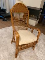 Rieten stoel met kussen, Gebruikt, Bruin, Riet of Rotan, Ophalen of Verzenden