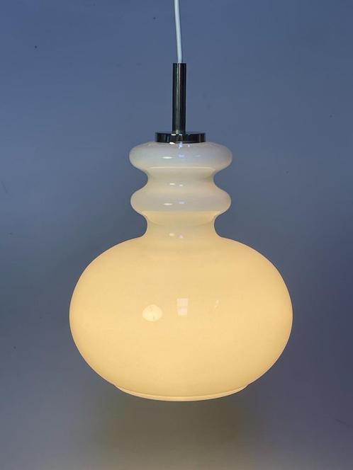 Vintage Witte Glazen Hanglamp, Peill & Putzler, Duitsland, Huis en Inrichting, Lampen | Hanglampen, Gebruikt, Minder dan 50 cm