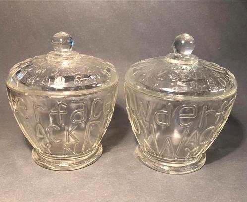 Twee glezen potjes met deksels, geperst glas, vintage, Antiek en Kunst, Antiek | Glas en Kristal, Ophalen of Verzenden