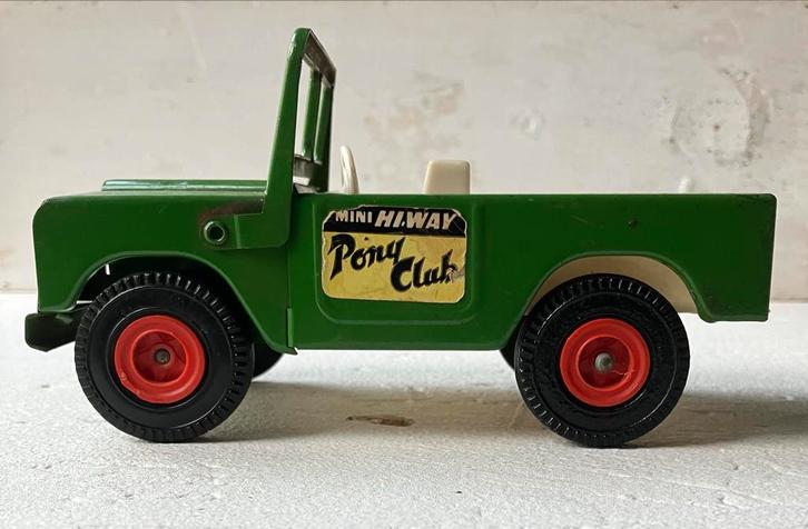 Vintage Land Rover 88 Triang, Antiek en Kunst, Antiek | Speelgoed, Ophalen of Verzenden