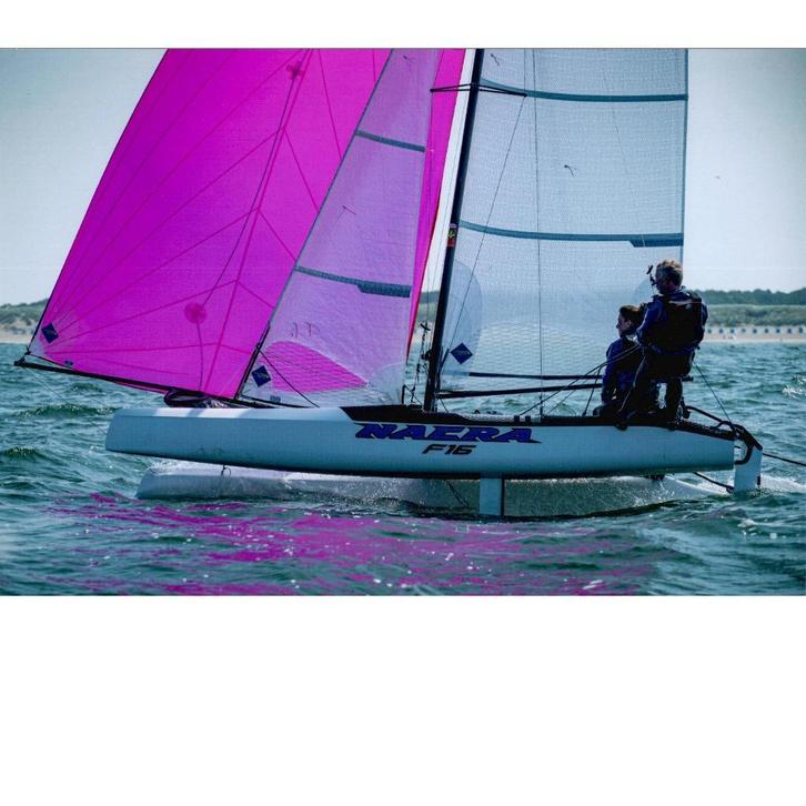 Nacra F16 Carbon 2023 met c-foils en spi, Watersport en Boten, Catamarans, Zo goed als nieuw, Ophalen
