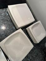 Servies set: 6 platte, 6 diepe borden + slaschaal, Ophalen of Verzenden
