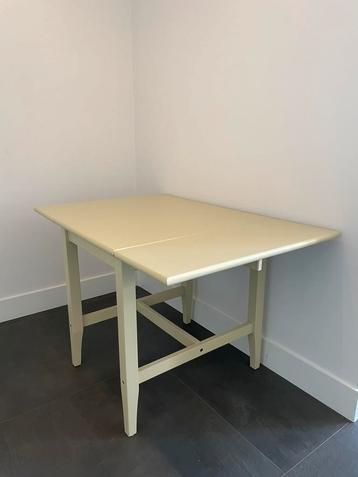 Uitklapbare (eet)tafel
