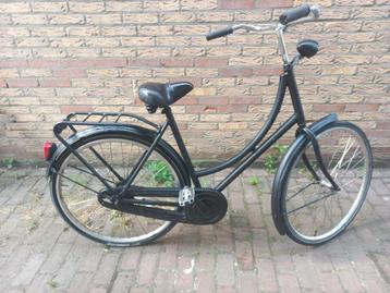 Dames oma fiets,zwart beschikbaar voor biedingen