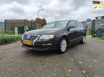 Volkswagen Passat Variant 2.0 FSI Highline Nap!, Voorwielaandrijving, Gebruikt, Beige, 4 cilinders
